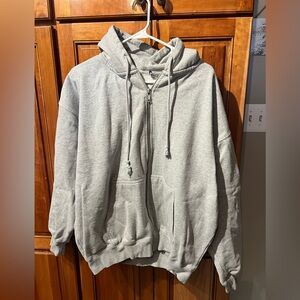 Brandy Melville Sweatshirt